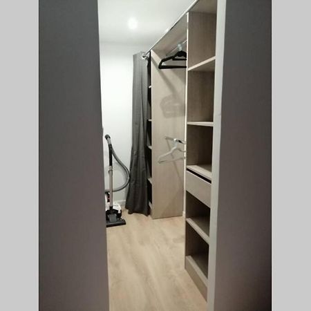 Charmant Appartement Avec Terrasse Pont-de-lʼIsère Esterno foto